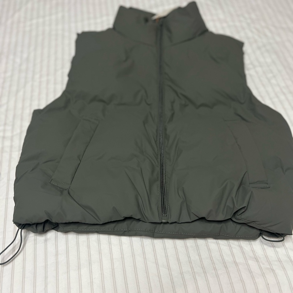 Love Tree Silver Puffer Vest